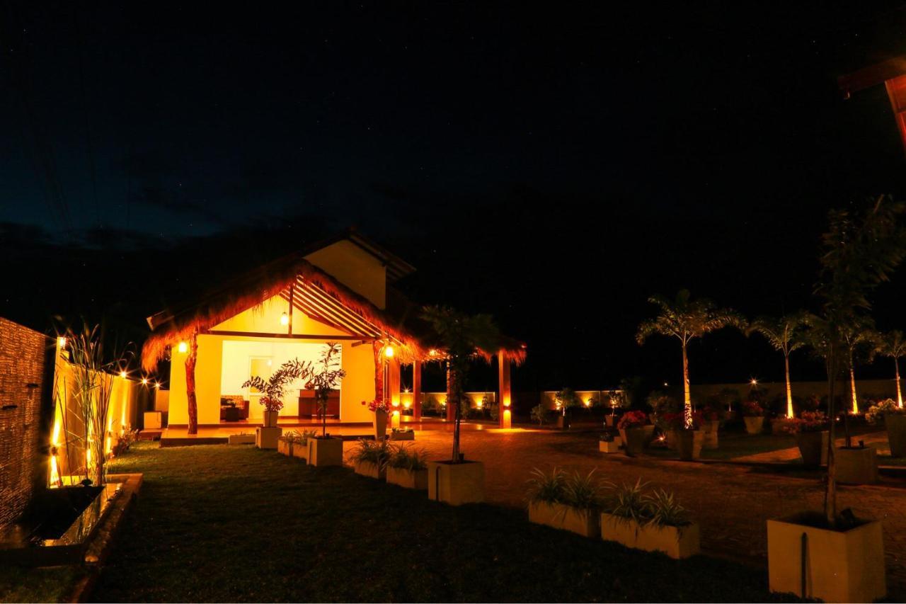 Avonil Resort Yala 티사마하라마 외부 사진