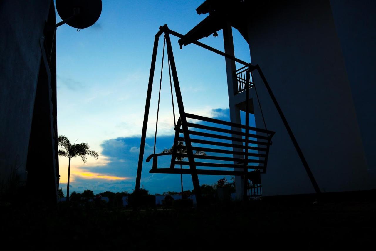 Avonil Resort Yala 티사마하라마 외부 사진